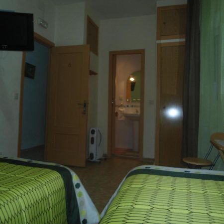 Hostal Florida Madrid Exterior foto
