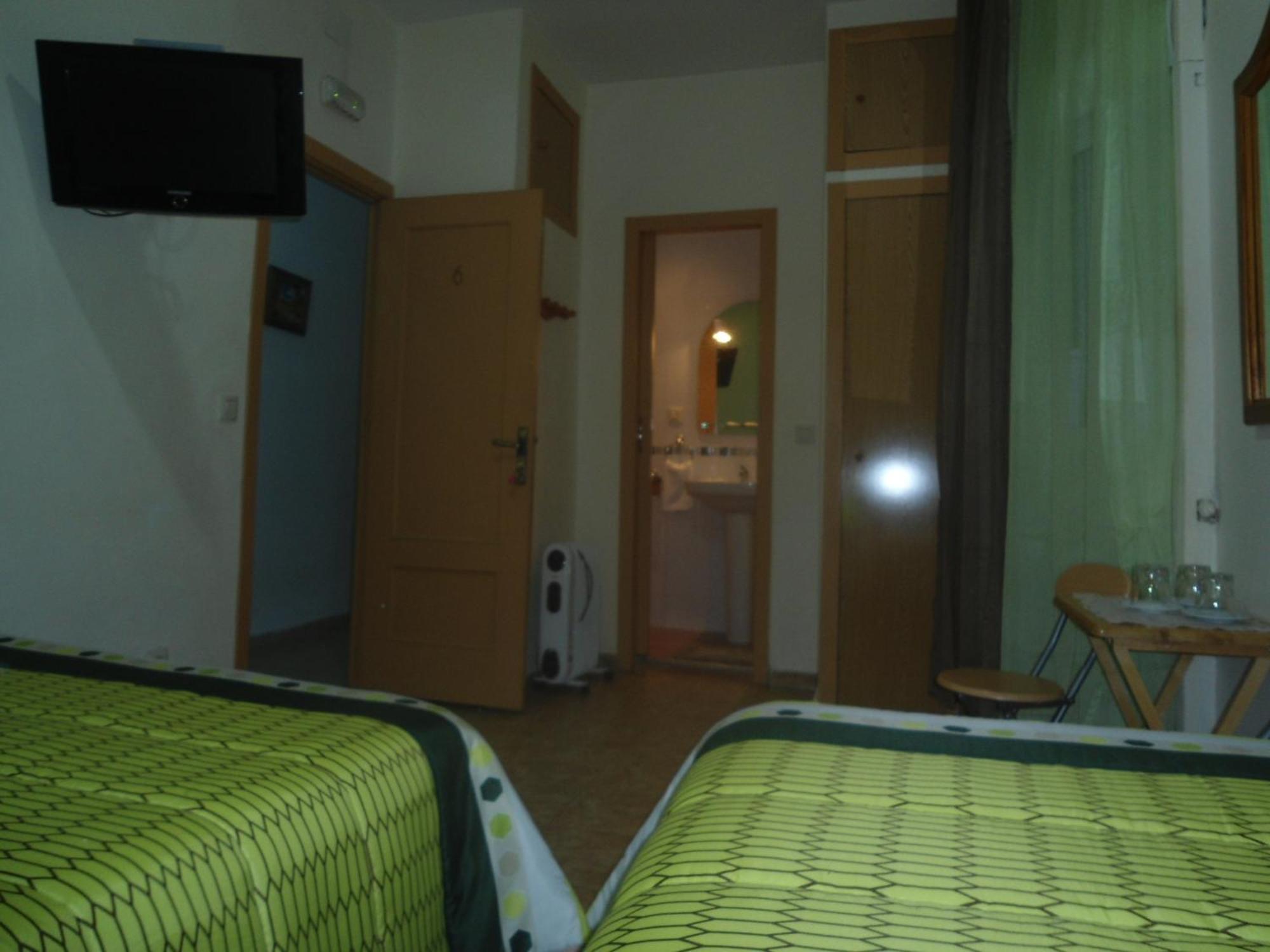 Hostal Florida Madrid Exterior foto