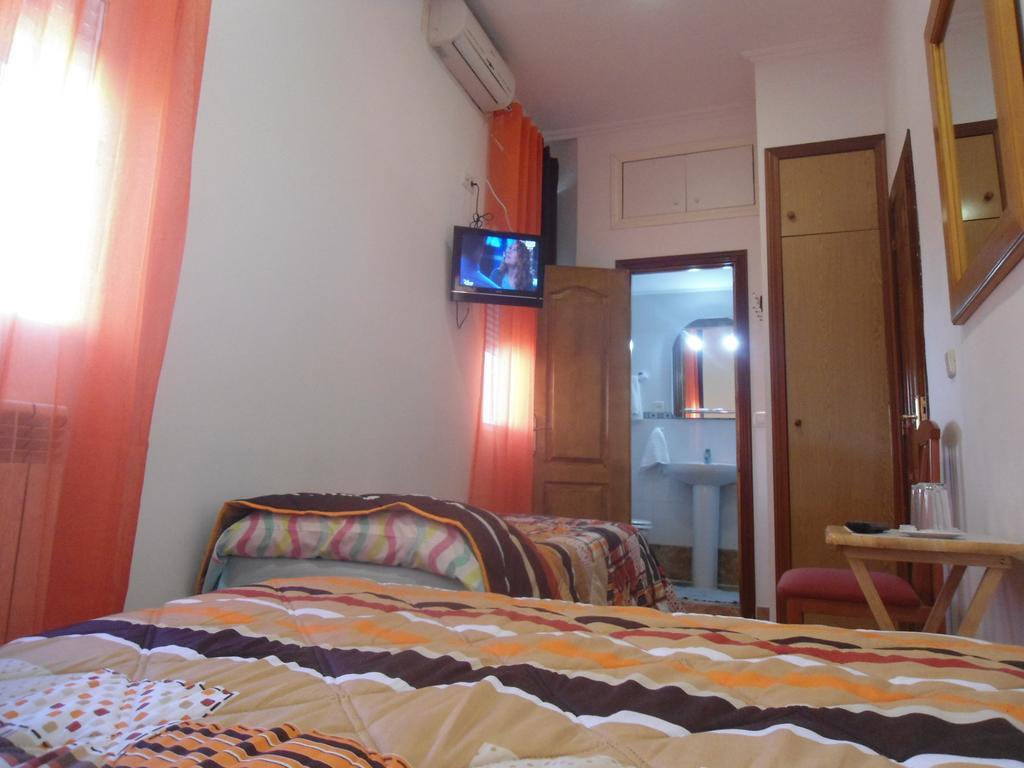 Hostal Florida Madrid Exterior foto