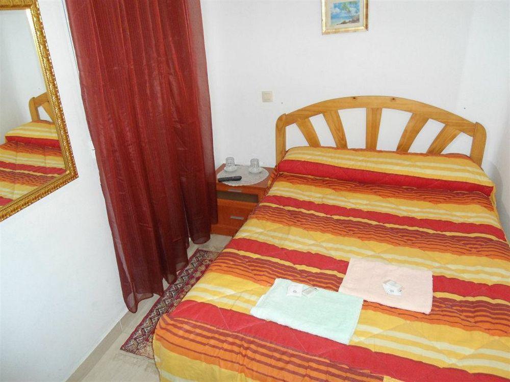 Hostal Florida Madrid Exterior foto