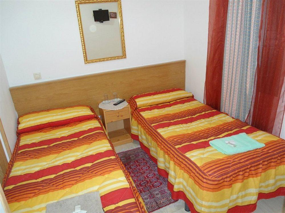 Hostal Florida Madrid Exterior foto