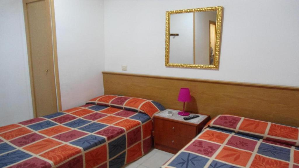 Hostal Florida Madrid Exterior foto
