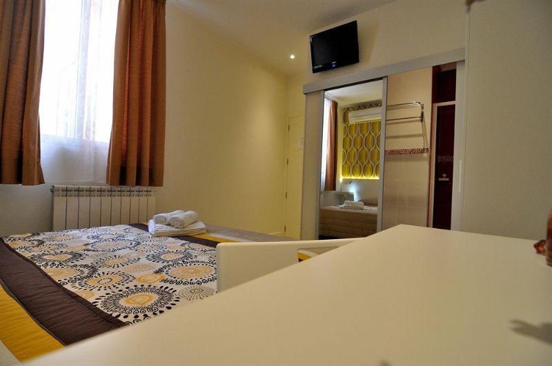 Hostal Florida Madrid Exterior foto
