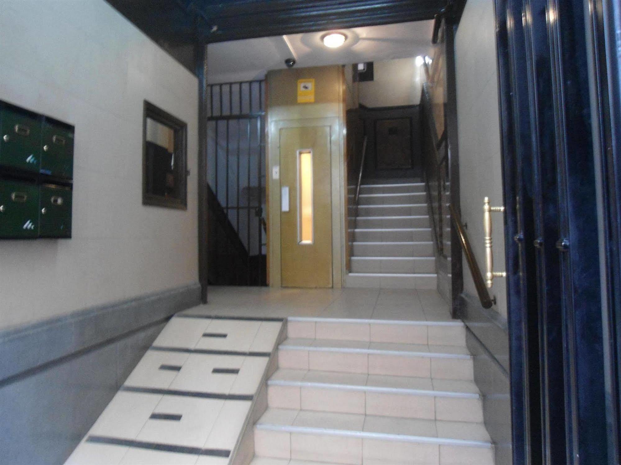 Hostal Florida Madrid Exterior foto