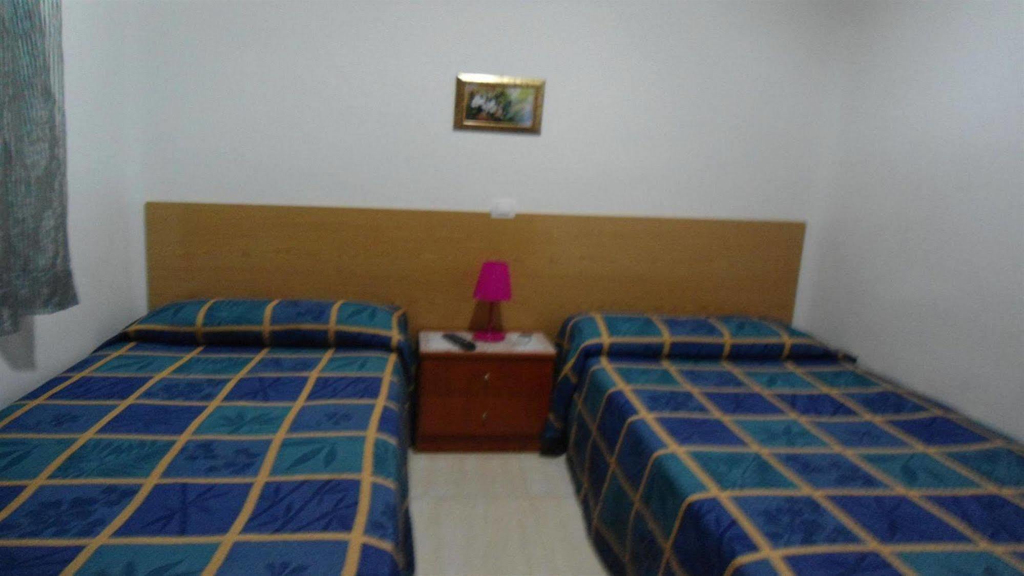 Hostal Florida Madrid Exterior foto