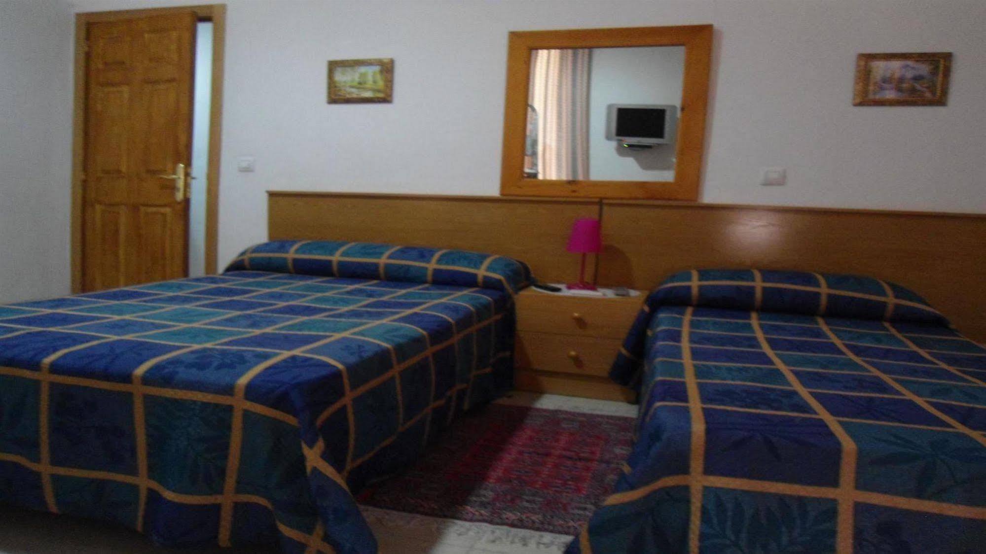 Hostal Florida Madrid Exterior foto